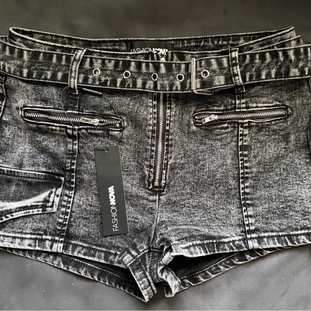 NWT Fashion Nova Denim Shorts